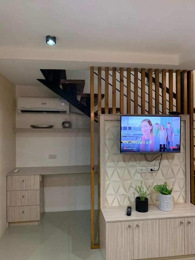 Club Ultima Residences Unit 1712 Cebu Exteriör bild